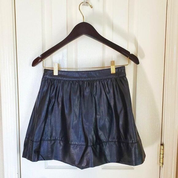 Forever 21 Faux Leather Pleated Mini Skirt S - Picture 1 of 7
